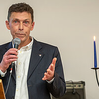 "Erinnern Sie, was war und verhindern Sie, was war!"