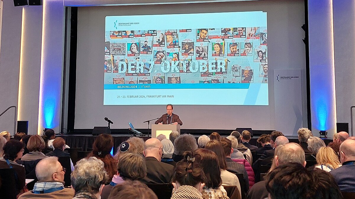 Konferenz und Mahnwache in Frankfurt
