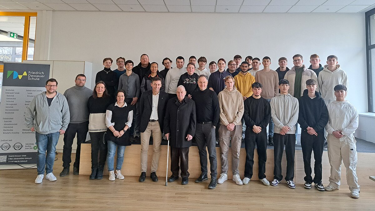 Gerhard Wiese in der Friedrich-Dessauer-Schule