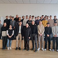 Gerhard Wiese in der Friedrich-Dessauer-Schule